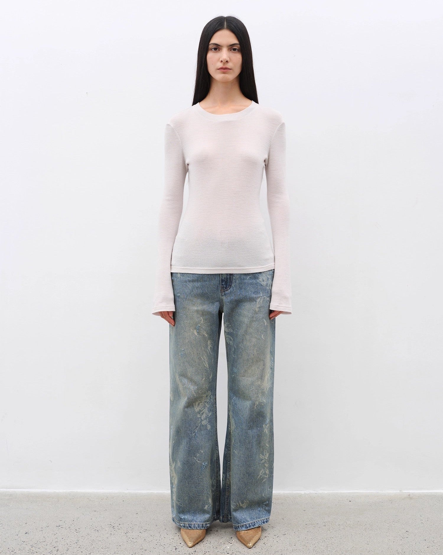 Women's Long Sleeve O-Neck Slim Fit Basic T-Shirt "Urban Simplicity"